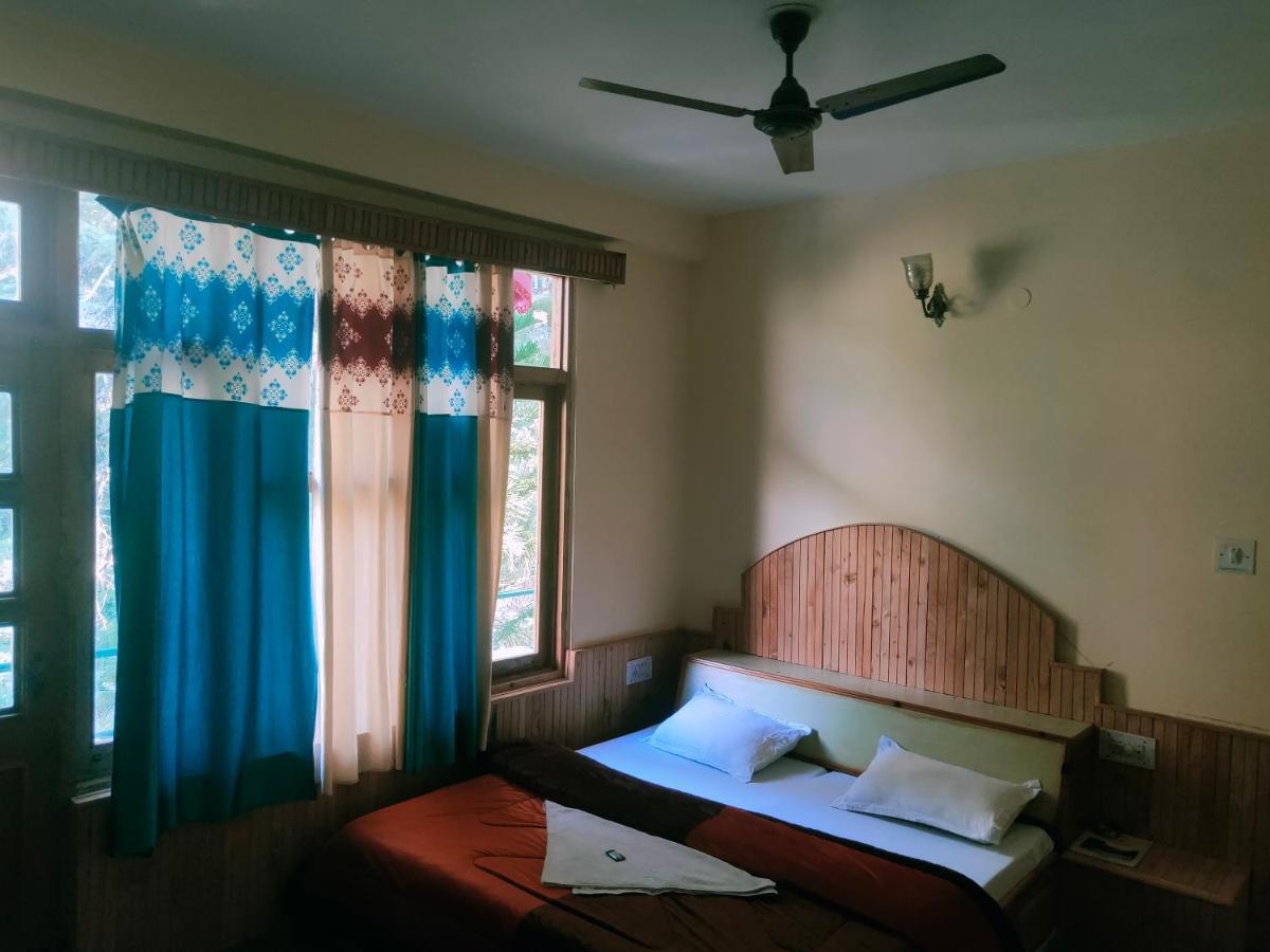 Hotel Deep Forest Kasol Kültér fotó