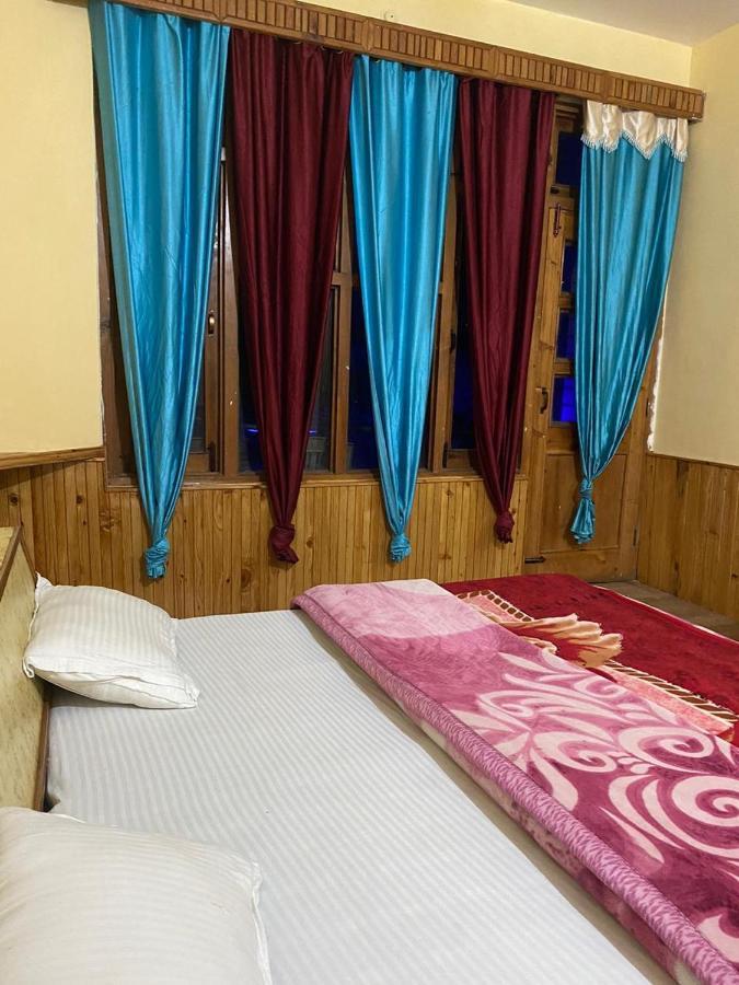 Hotel Deep Forest Kasol Kültér fotó
