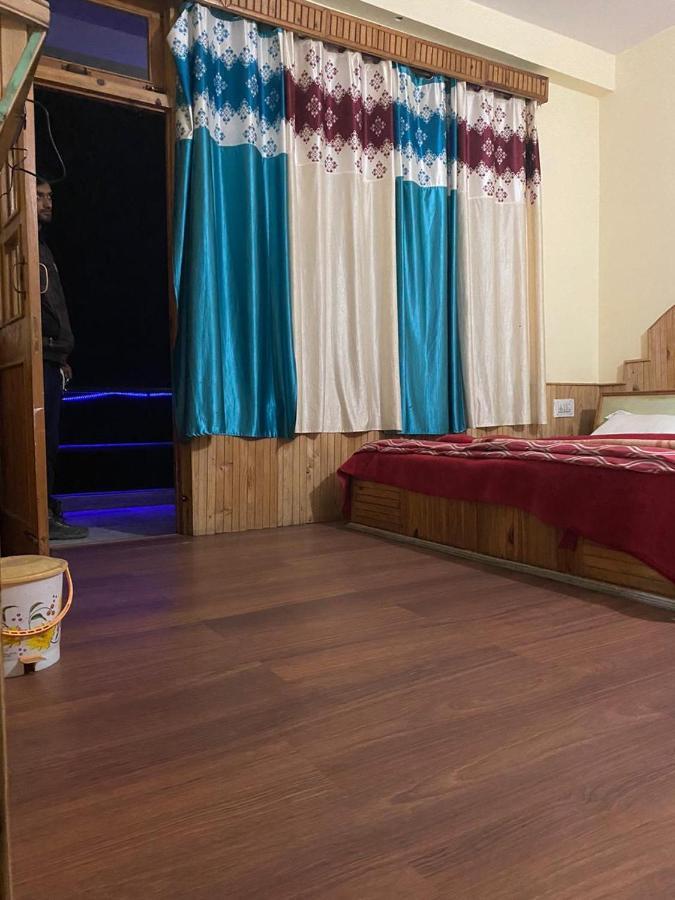 Hotel Deep Forest Kasol Kültér fotó